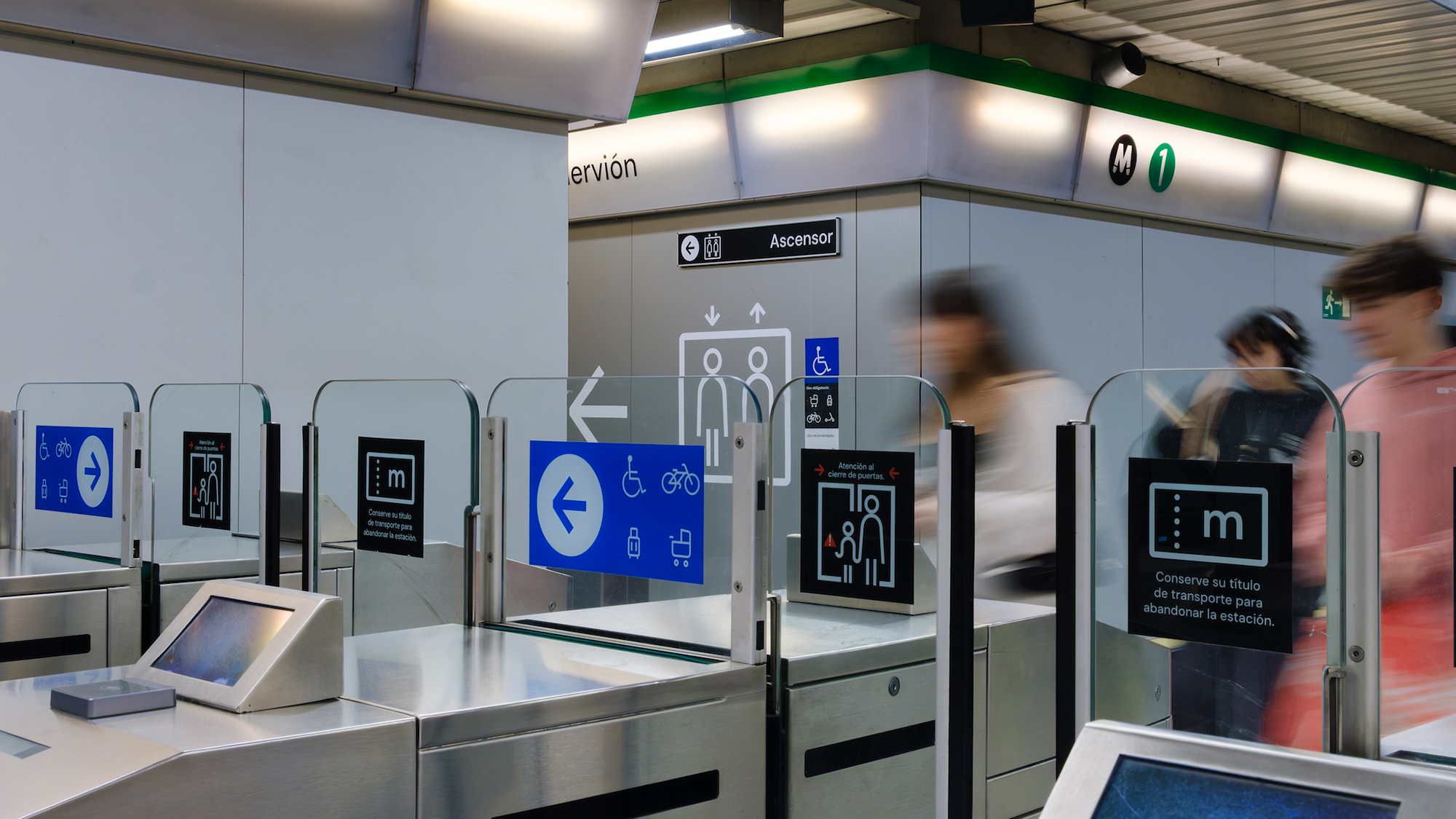 metro_sevilla_slider_granadabarrero_N2